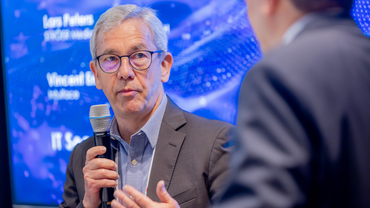 Intuiface: CEO Vincent Encontre Ends His Career - Vincent Encontre speaking at DSSE 2024 in Munich (Image: invidis) Vincent Encontre speaking at DSSE 2024 in Munich (Image: invidis)