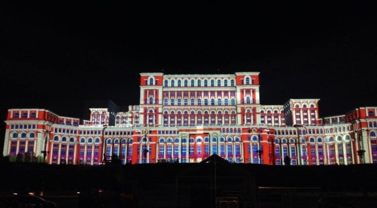 Projects: Projection Mapping Transforms Romanian Parliament