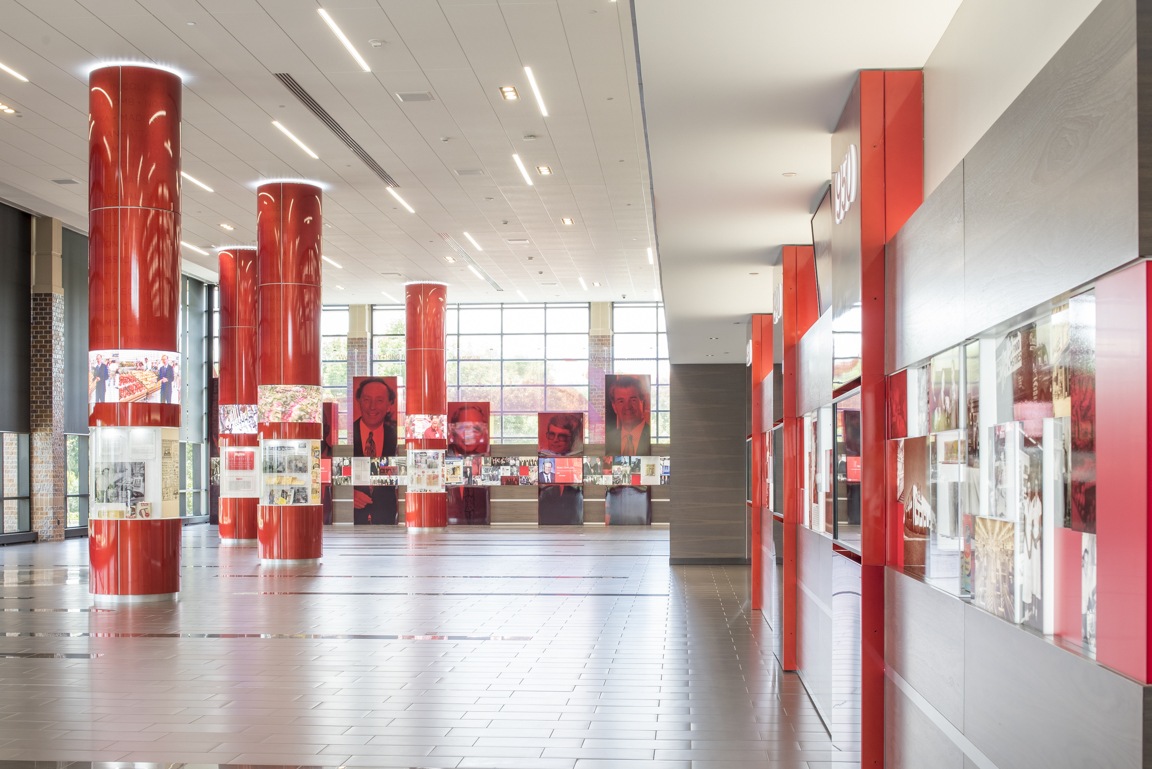 Projects: Hy-Vee’s W. Des Moines History Pavilion