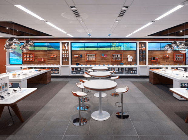 Projects: AT&T’s Store Of The Future In Chicago ‘Burbs
