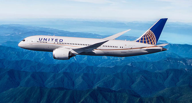 United Airlines Using Workplace Digital Signage To Fight Union Drive