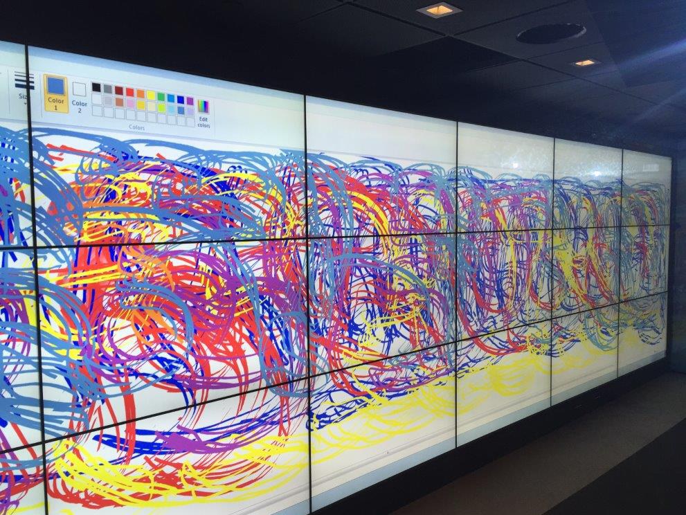 TSItouch Gets Patent For Removeable Video Wall Protective Glass