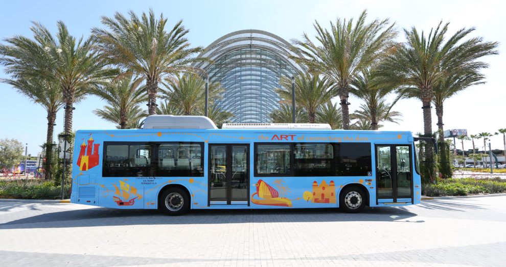 Real-Time Transit Data Firm Integrates With Enplug For Passenger Screens