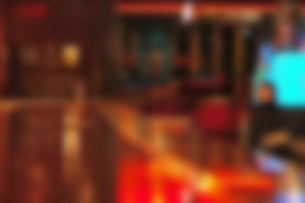 Crappy economy slowing bar traffic