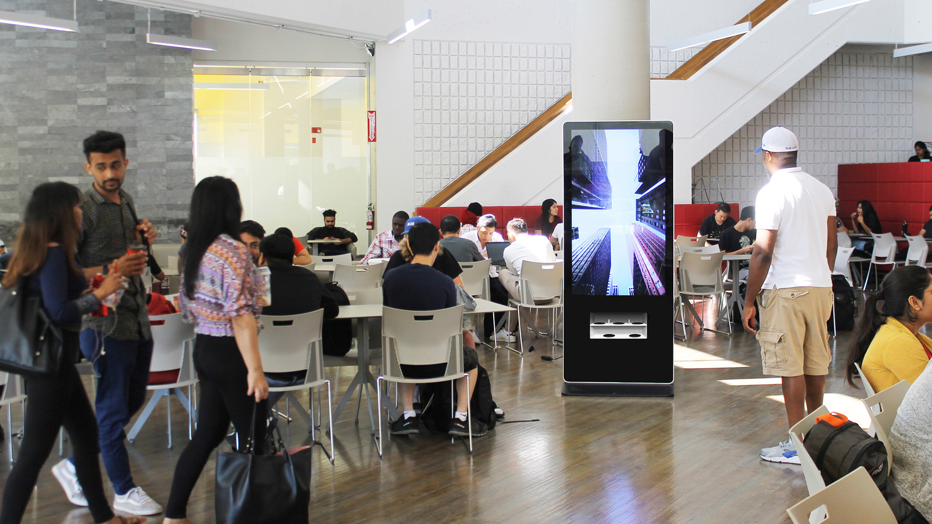 Telecom Rogers Gets Into DOOH Via Acquisition Of Rouge Media’s Canadian Footprint