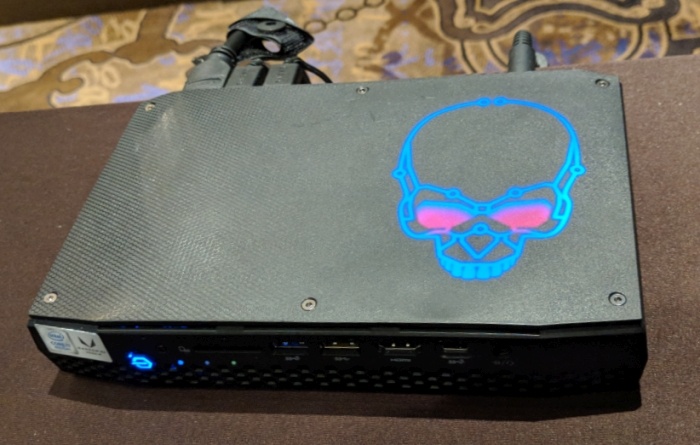 Intel’s Newest NUC Can Drive Six Digital Signage Displays At Once - Photo source: Liliputing