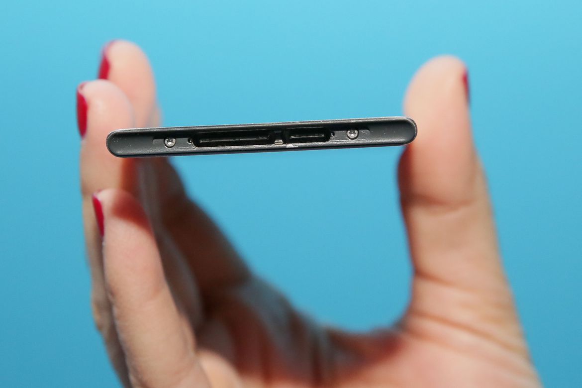 Intel Unveils Compute Card & Five New NUCs At CES