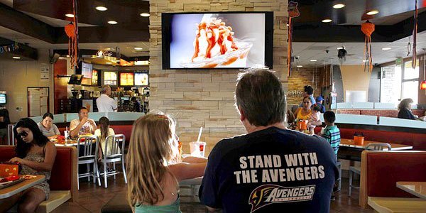 Report: McDonald’s green-lights 800-site Digital OOH test