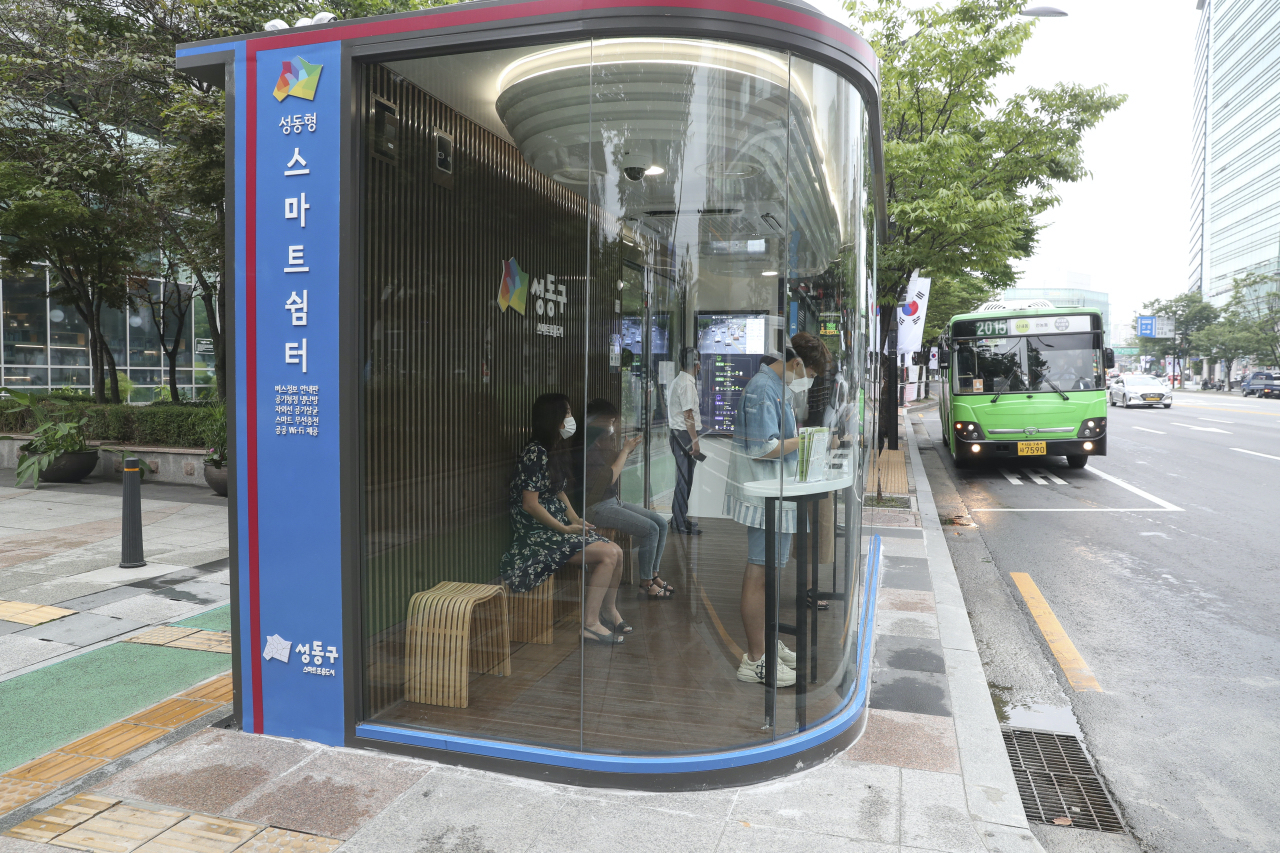 Seoul District Deploying Smart Transit Shelters That Have Displays And COVID-19 Counter-measures