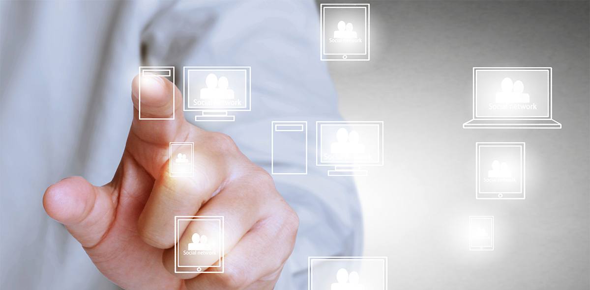 Want Workplace Transparency? Turn On Digital Signage