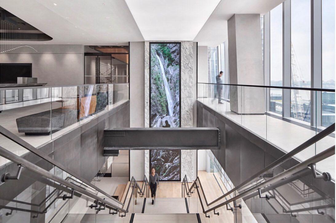 Wells Fargo’s New Hudson Yards Offices Uses Huge LED Wall As Peaceful Distraction Wells Fargo LED wall