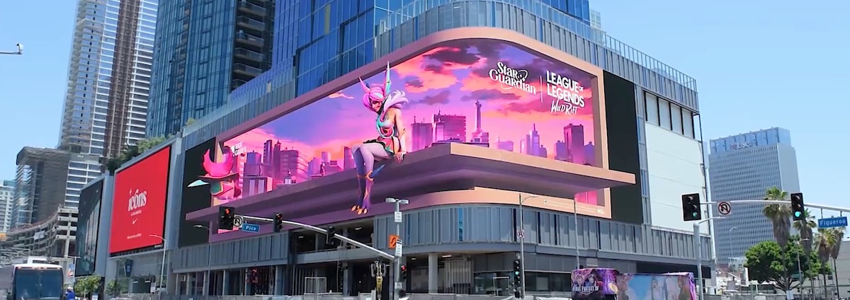 That Giant Wraparound LED Billboard In LA Already Running 3D Illusion Creative