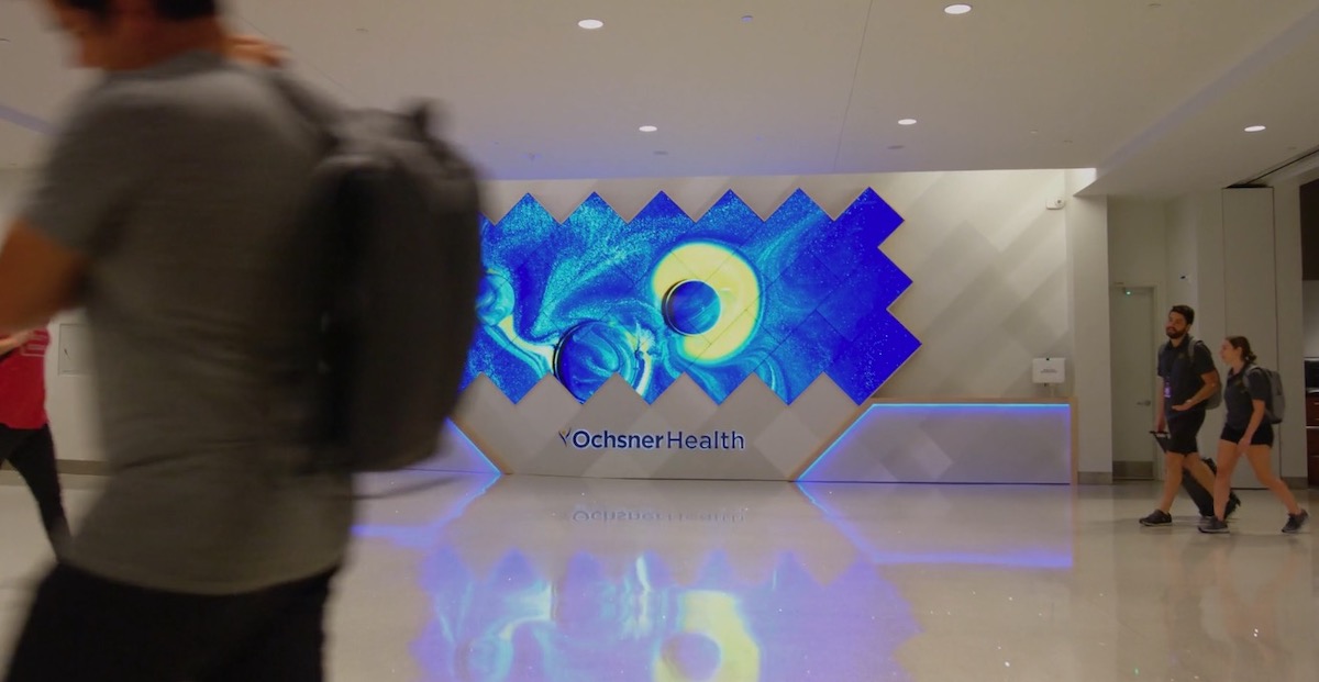 Unique Herringbone LCD Video Wall Celebrates Health Care Provider At New Orleans Airport