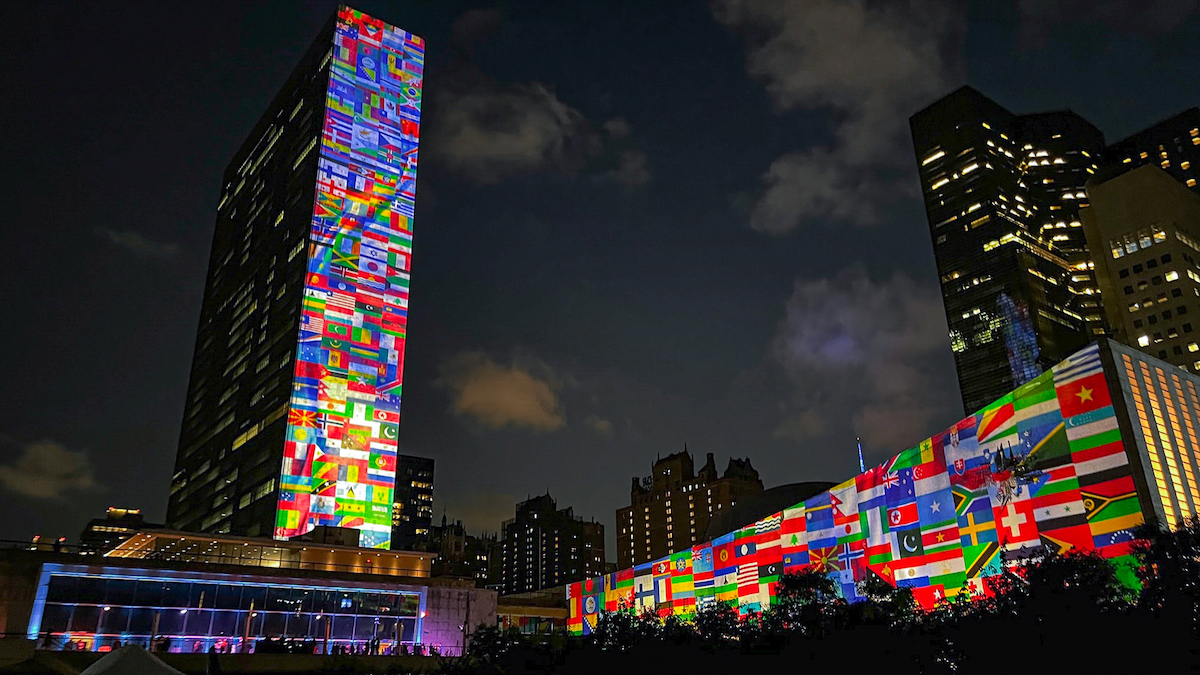 Iconic UN Buildings In NYC Projection-Mapped To Kick Off World Cup Program