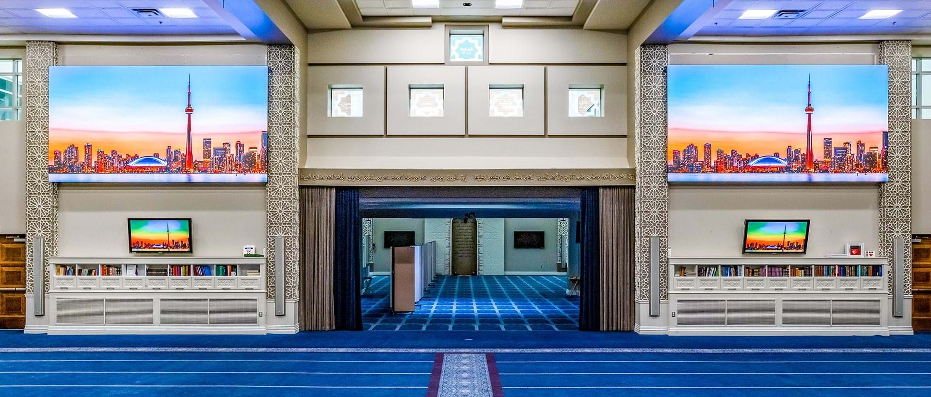 LED Mainstreamed: Toronto Mosque Puts Pair Of 217-Inch Displays In Main Prayer Hall