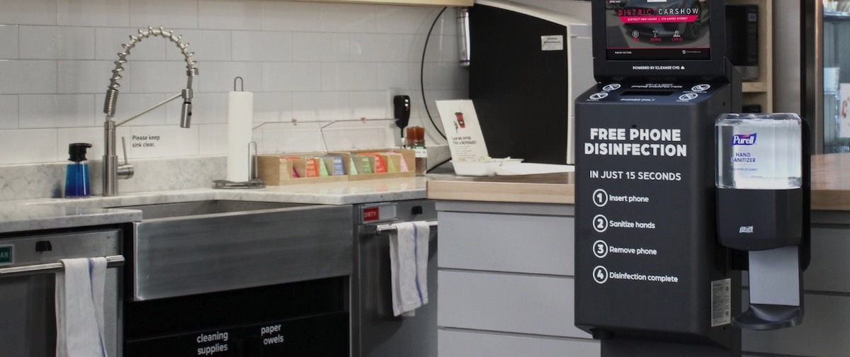 DOOH Start-up iCleanse Pairs Smartphone Sanitizing Device With Ad Screen For Hospitals, Public Spaces