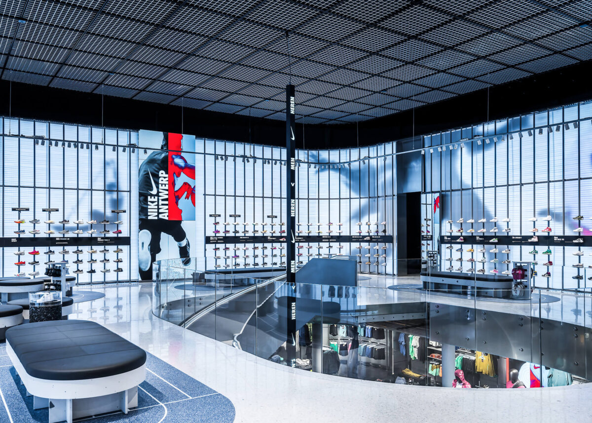 LED-Driven Silhouettes Drive Experience At New Nike Store In Antwerp