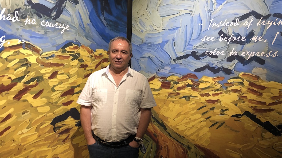 Exhibition Hub Founder Mario Iacampo Has Passed Away